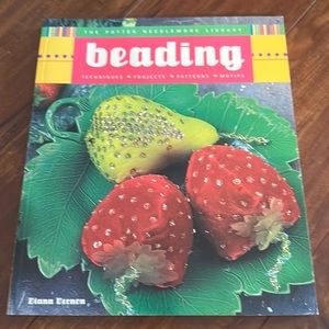 The Potter Needlework Library:‎ Beading how-to book